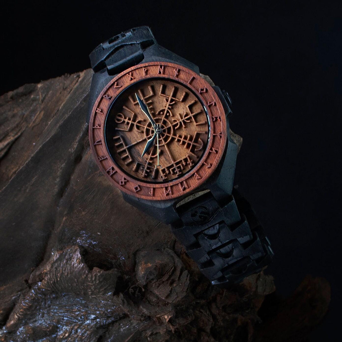 Vegvisir — Norse Wooden Watch